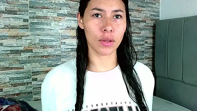 Snapshot of _joy_yva chatting on February 20, 2025, 3:08 pm joy yva online show from February 20, 2025, 3:08 pm