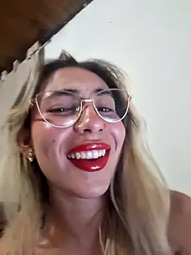 Scarlett Khan online show from February 9, 2025, 4:36 am