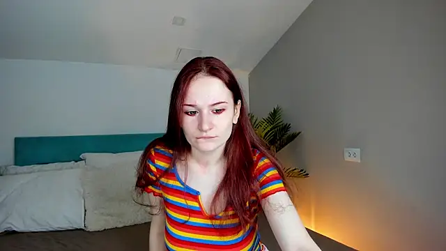 L1ittle kitty  online show from January 13, 2026, 6:06 am