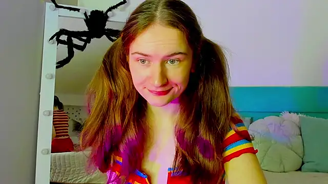 Snapshot of L1ittle_kitty_ chatting on November 7, 2025, 6:29 am L1ittle kitty online show from November 7, 2025, 6:29 am