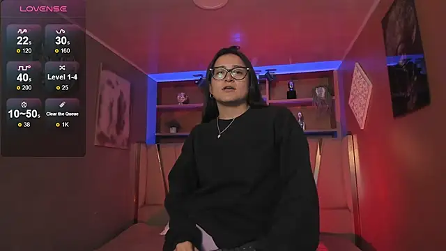 Lucy Williiams online show from October 13, 2025, 11:23 am