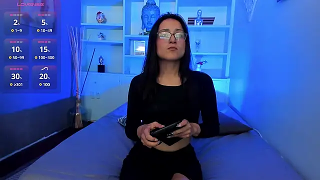 Lucy Williiams online show from February 27, 2025, 7:58 pm