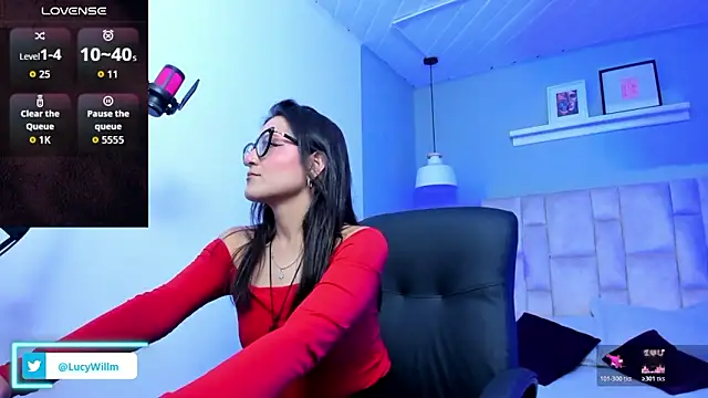 Snapshot of Lucy_Williiams chatting on March 13, 2026, 7:41 pm Lucy Williiams online show from March 13, 2026, 7:41 pm