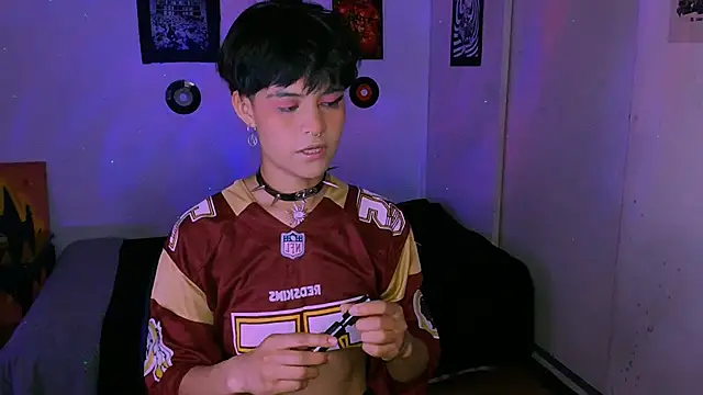 alex one888 online show from December 5, 2025, 1:05 am