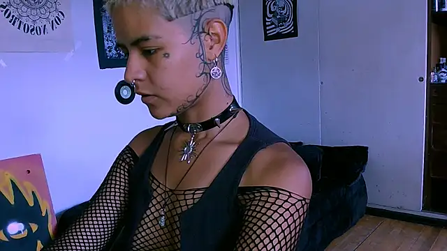 alex one888 online show from April 1, 2026, 8:17 pm