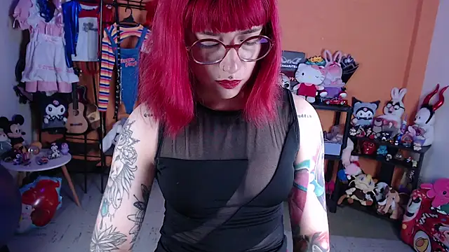 Snapshot of MissMiia2 chatting on March 6, 2026, 11:27 am MissMiia2 online show from March 6, 2026, 11:27 am