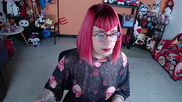 Snapshot of MissMiia2 chatting on April 13, 2026, 12:42 pm MissMiia2 online show from April 13, 2026, 12:42 pm