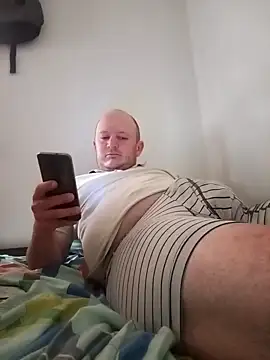 gato- online show from December 3, 2024, 7:06 pm