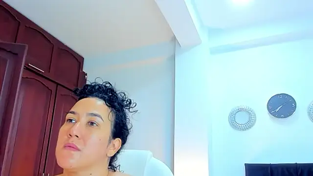 Snapshot of kathyajhonss chatting on April 27, 2026, 12:41 am kathyajhonss online show from April 27, 2026, 12:41 am