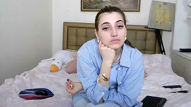 Snapshot of Iren chatting on May 19, 2026, 9:16 am Iren online show from May 19, 2026, 9:16 am