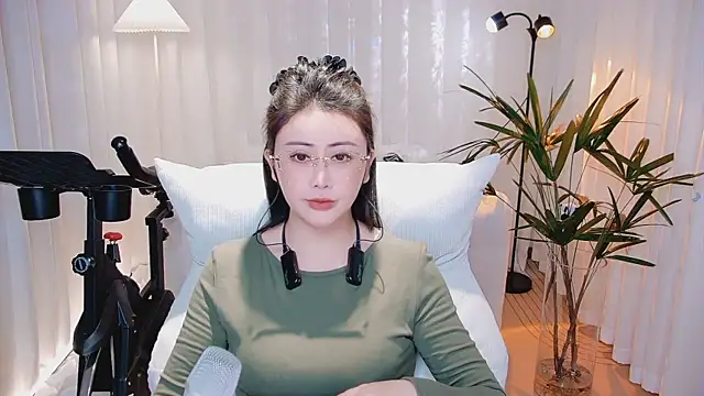 Daisy7 11 online show from January 15, 2026, 1:14 pm