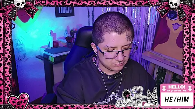 Snapshot of masterkevinftm chatting on April 9, 2026, 3:52 am masterkevinftm online show from April 9, 2026, 3:52 am