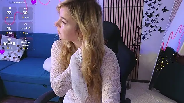 Mel Nelson online show from November 1, 2025, 9:03 am