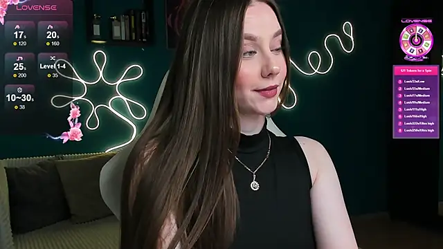 katie taylorr online show from October 17, 2025, 10:22 pm