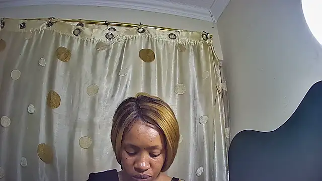 Snapshot of CocoSexyBabe chatting on October 27, 2025, 11:16 pm CocoSexyBabe online show from October 27, 2025, 11:16 pm