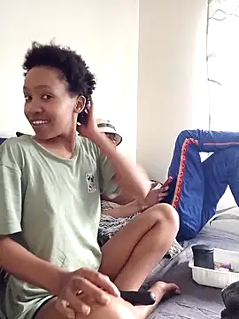 CocoSexyBabe online show from April 18, 2026, 1:13 pm