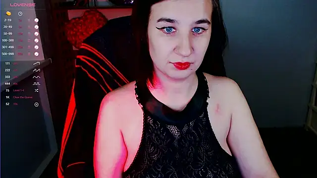 Snapshot of Goddess_Sophie chatting on February 7, 2025, 8:10 pm Goddess Sophie online show from February 7, 2025, 8:10 pm