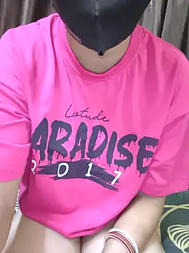 kaveerpooja947 online show from September 20, 2025, 5:34 am