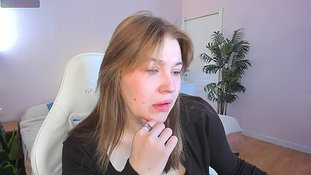 Colleen Blake online show from February 15, 2026, 5:23 pm