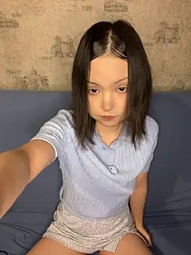 lalallalalaa- online show from November 16, 2025, 2:11 pm