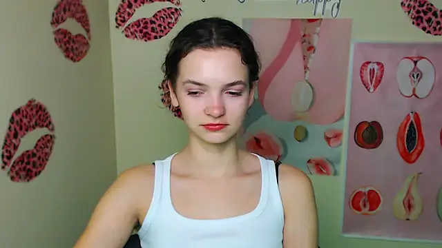  SusieSu  online show from November 18, 2025, 7:11 am