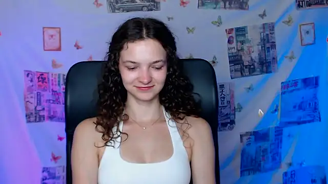 Snapshot of _SusieSu_ chatting on June 24, 2026, 6:23 am SusieSu online show from June 24, 2026, 6:23 am