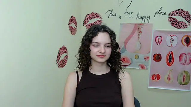 Snapshot of _SusieSu_ chatting on February 7, 2025, 10:40 am SusieSu online show from February 7, 2025, 10:40 am