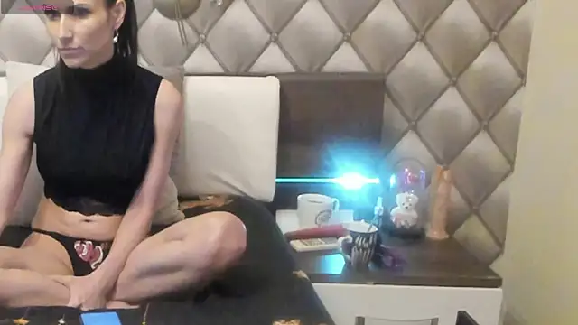 SEXYQUEEN55 online show from October 28, 2025, 7:46 pm