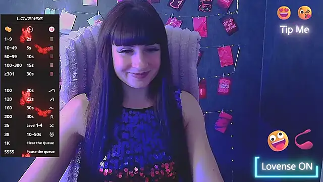 Snapshot of Violla_My chatting on December 16, 2025, 6:50 am Violla My online show from December 16, 2025, 6:50 am