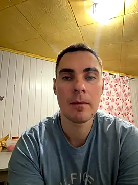 Rowing199456 online show from November 1, 2025, 12:17 am