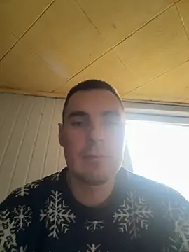 Snapshot of Rowing199456 chatting on February 16, 2026, 7:29 am Rowing199456 online show from February 16, 2026, 7:29 am