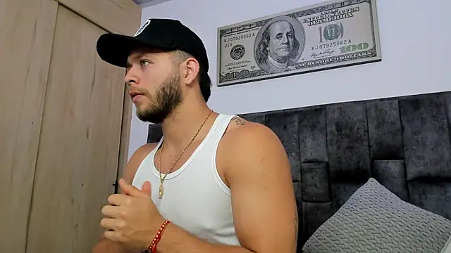 BastianFerrari online show from February 6, 2025, 2:22 am