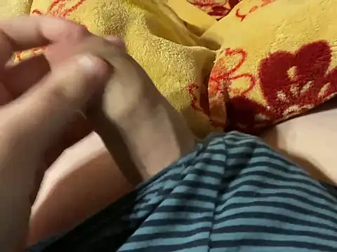 Snapshot of Max_2515 chatting on March 4, 2025, 6:18 pm Max 2515 online show from March 4, 2025, 6:18 pm