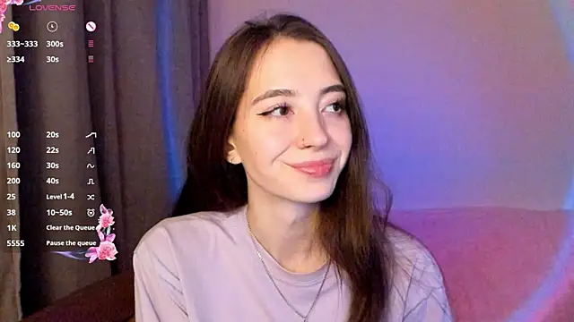 Snapshot of EvaBradley chatting on November 4, 2025, 6:44 pm EvaBradley online show from November 4, 2025, 6:44 pm