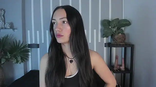 Snapshot of Scarlett__Fox__ chatting on September 19, 2025, 11:03 am Scarlett Fox online show from September 19, 2025, 11:03 am