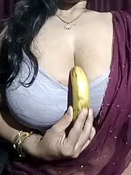 Snapshot of Anamika_Kapoor chatting on March 19, 2025, 10:20 pm Anamika Kapoor online show from March 19, 2025, 10:20 pm