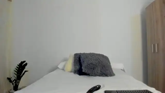 andyylove jk online show from April 23, 2026, 11:50 pm