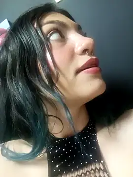 Snapshot of ReiLyMalkova chatting on March 15, 2025, 5:37 pm ReiLyMalkova online show from March 15, 2025, 5:37 pm