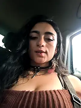 Lila Desiree online show from May 26, 2026, 10:41 pm