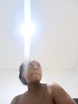 Snapshot of Kamila-Kane chatting on March 15, 2026, 10:39 pm Kamila-Kane online show from March 15, 2026, 10:39 pm