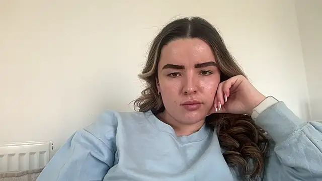 maisiesmithx online show from March 23, 2026, 12:27 pm