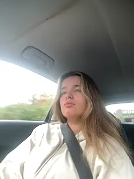 maisiesmithx online show from November 16, 2025, 12:21 pm