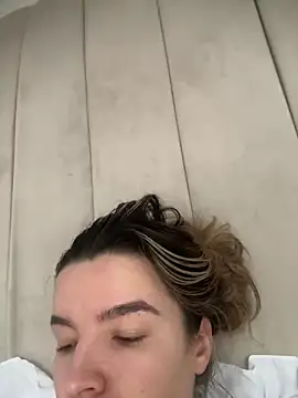 maisiesmithx online show from February 19, 2026, 2:36 pm