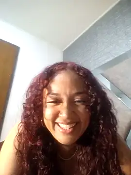 Snapshot of Betzabeth-Miller chatting on February 26, 2025, 3:25 am Betzabeth-Miller online show from February 26, 2025, 3:25 am