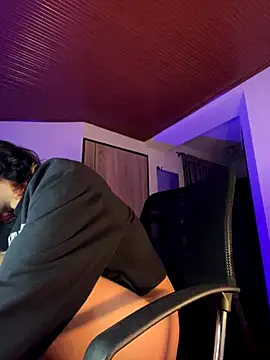 Snapshot of sue___0 chatting on September 10, 2025, 6:34 am sue 0 online show from September 10, 2025, 6:34 am