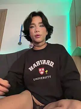 Snapshot of sue___0 chatting on January 12, 2025, 10:54 pm sue 0 online show from January 12, 2025, 10:54 pm