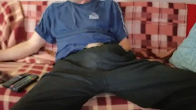 loverboyxxx69 online show from October 5, 2025, 6:26 am