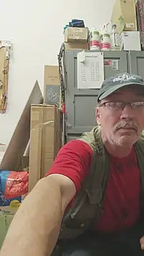 loverboyxxx69 online show from October 9, 2025, 11:11 am