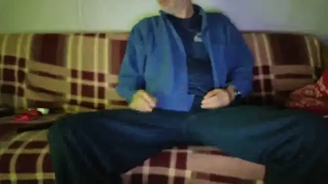 loverboyxxx69 online show from September 22, 2025, 2:50 am