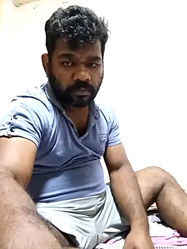 Nogeris20 online show from September 17, 2025, 5:37 pm